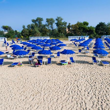 Residenza Al Parco Aparthotel Bibione Luaran gambar