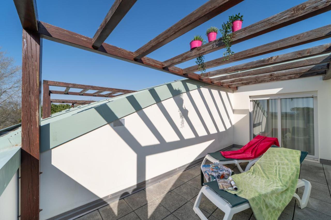 Residenza Al Parco Aparthotel Bibione Luaran gambar