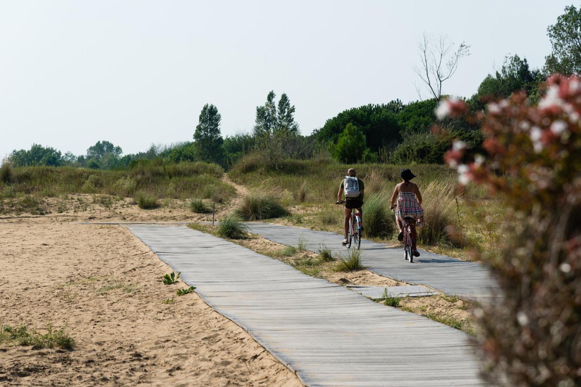 Residenza Al Parco Aparthotel Bibione Luaran gambar