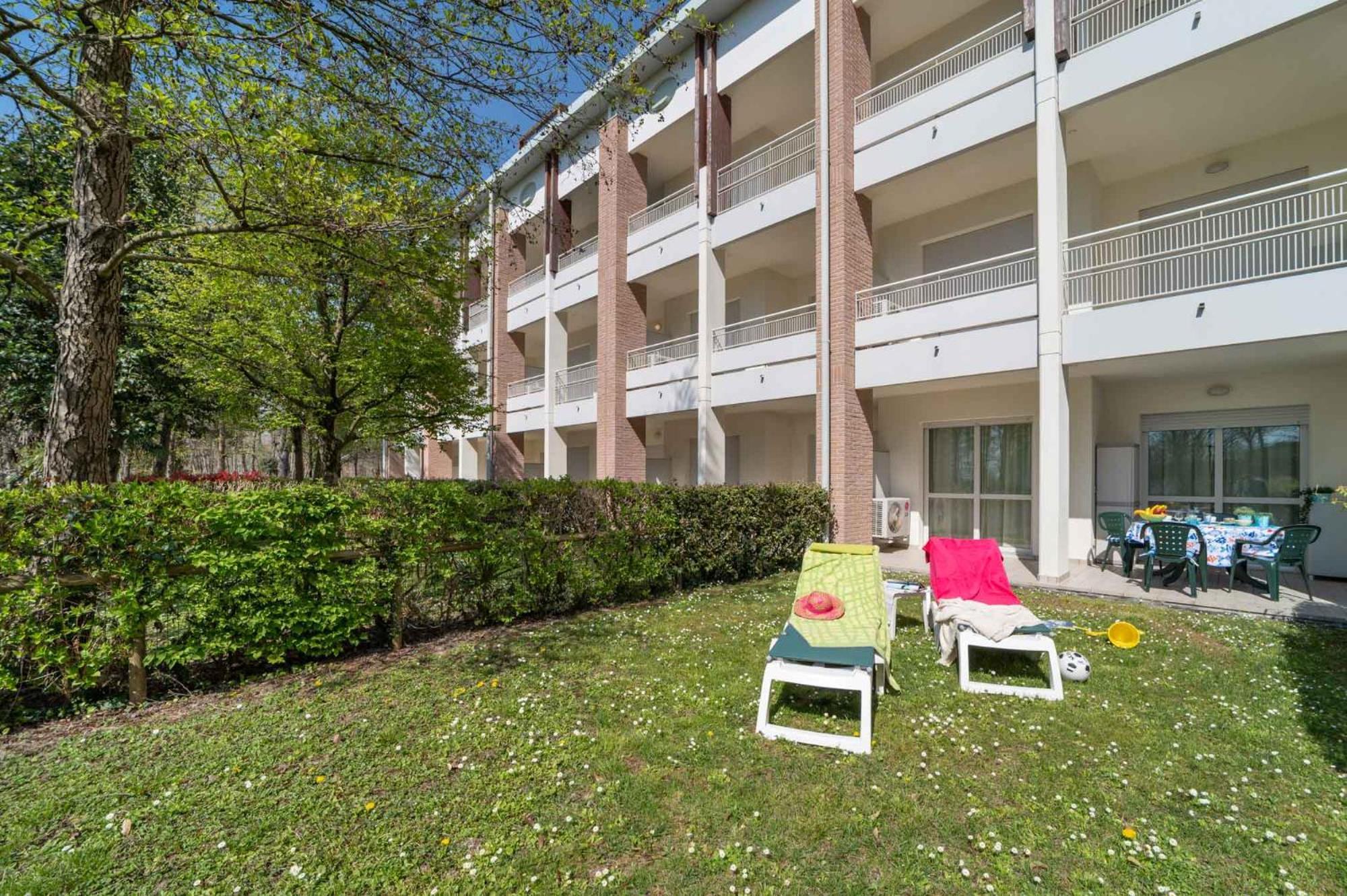 Residenza Al Parco Aparthotel Bibione Luaran gambar